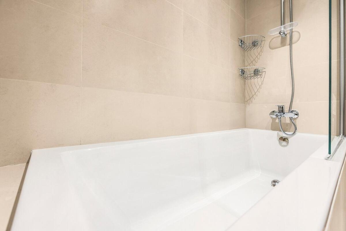 First Class 2br Design Meets Comfort Apartment *