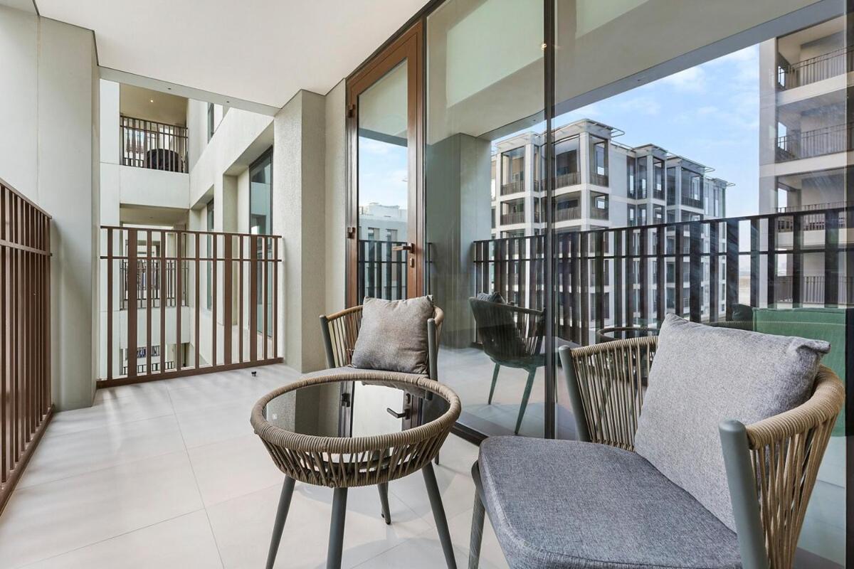 First Class 2br Design Meets Comfort Apartment Dubai